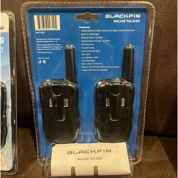 Black fin Walkie Talkie’s - Picture 2 of 2